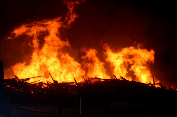 Wood_on_fire_-_geograph