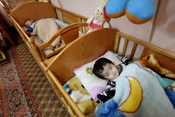 É verdade que as crianças crescem mais enquanto dormem?