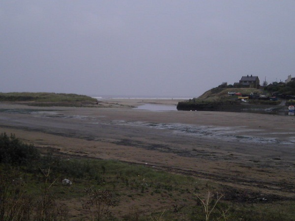 Wansbeck_River_Mouth_-_geograph