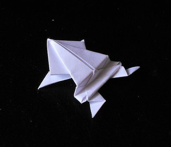 558px-Żaba_-_origami