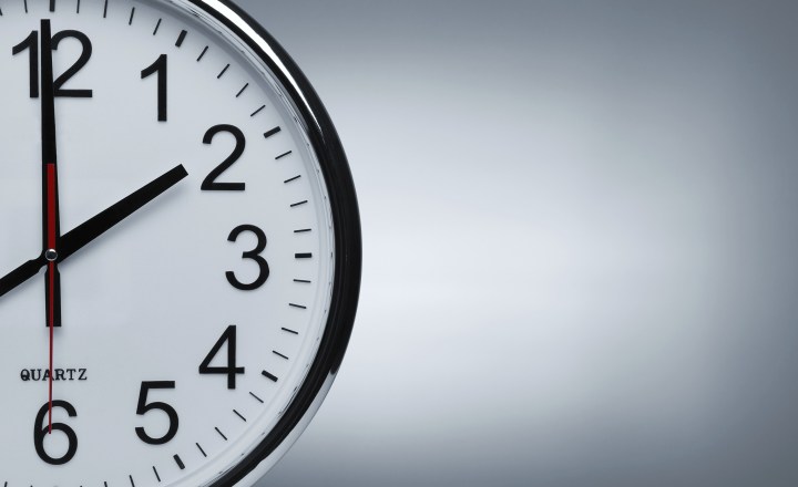 quantos minutos tem 1 hora? quantos minutos tem uma semana? quantos segundos  tem 1 minuto? 