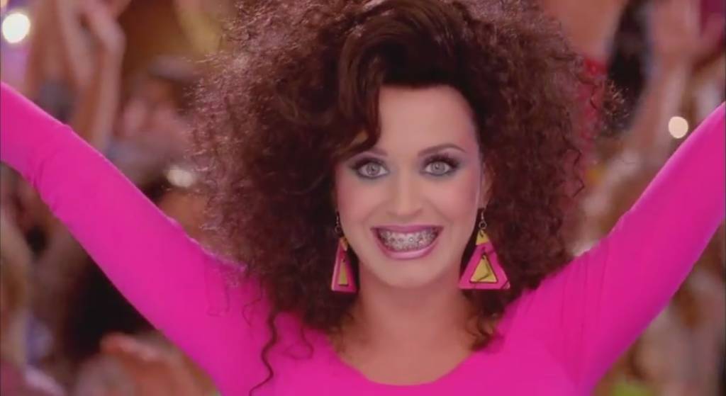 Como surgiu a maquiagem?