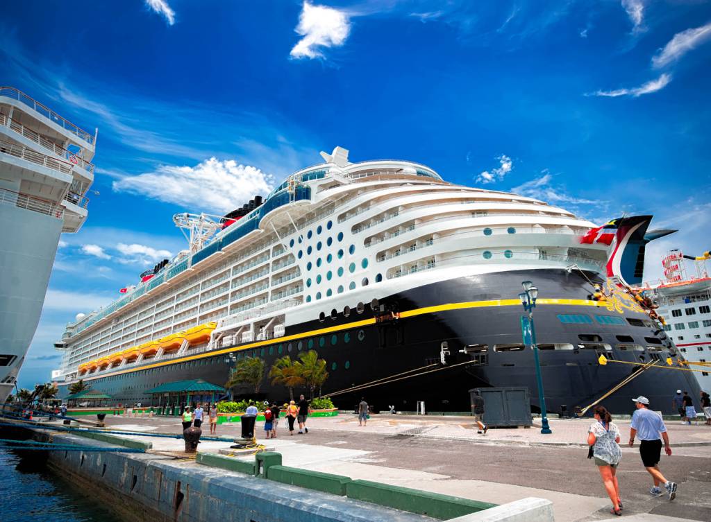 Por que as janelas dos navios são circulares?