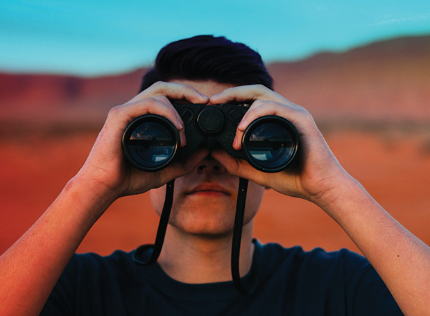 Qual a distância máxima que o ser humano pode enxergar e ouvir?