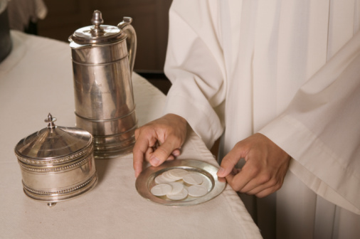 Notícia sobre hóstias alucinógenas era falsa