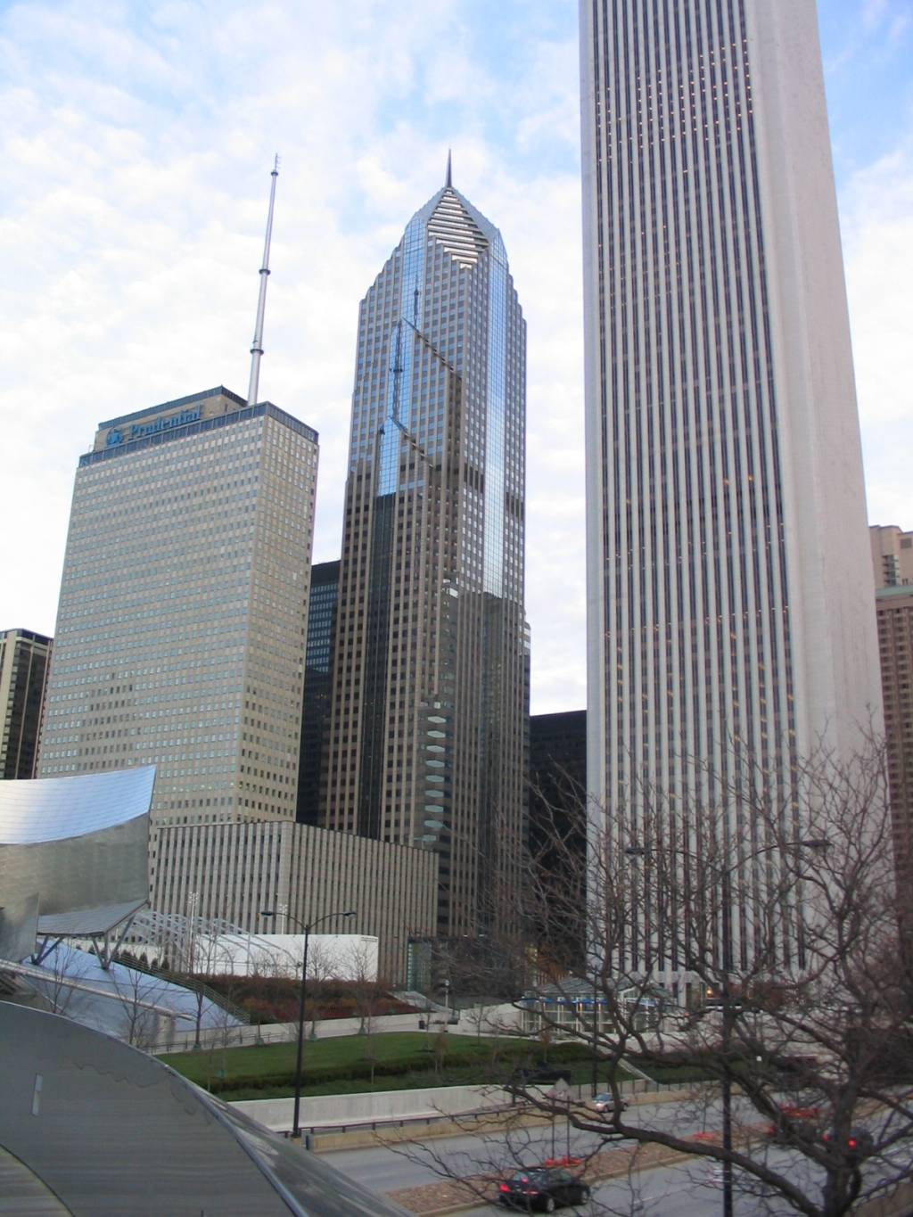 aon__prudential_plaza_2004-11_img_2575