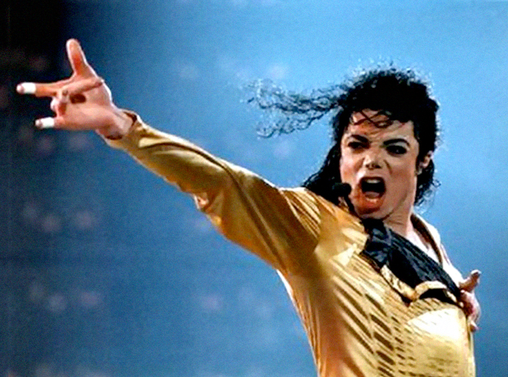 Os 8 músicos que mais ganham dinheiro mesmo após a morte