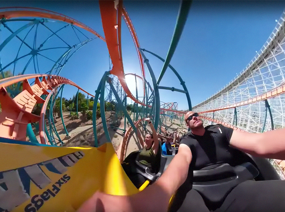 Passeie por uma montanha-russa neste ângulo psicodélico