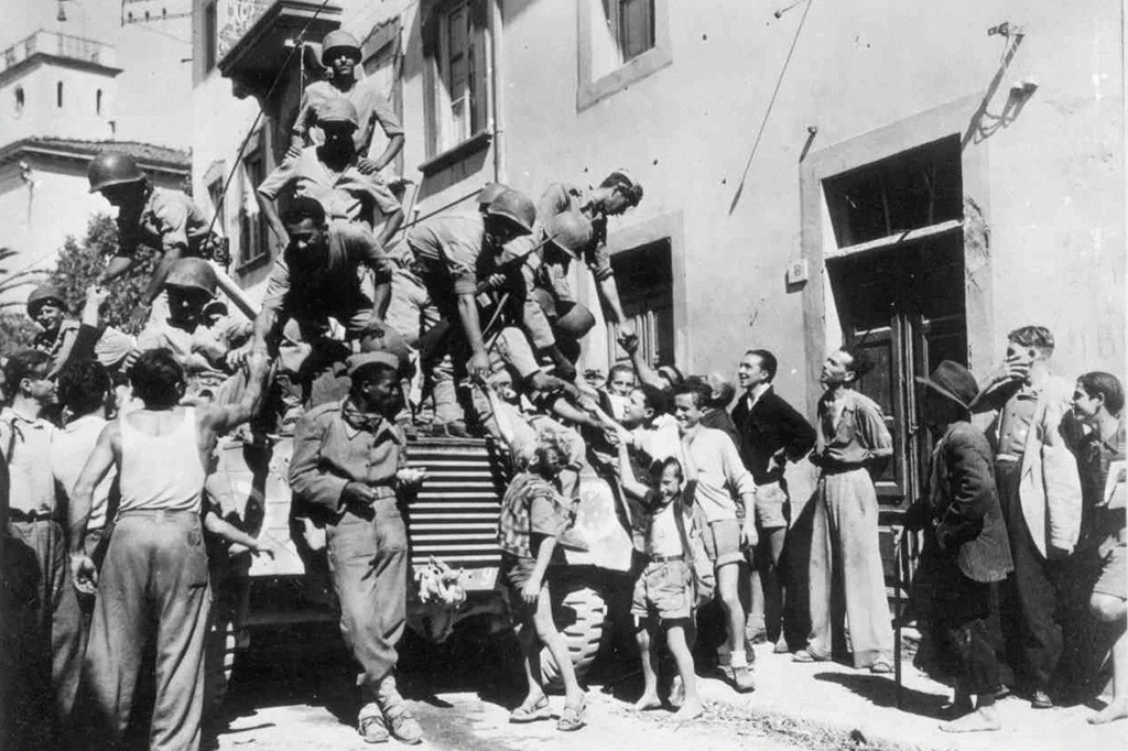 Pracinhas brasileiros na Itália em 1944