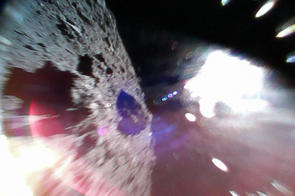 Sonda japonesa no asteroide Ryugu Sonda japonesa no asteroide Ryugu