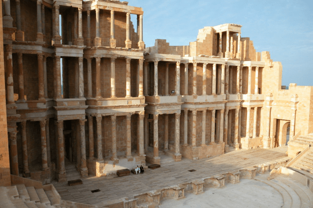 Sítio arqueológico de Sabratha, na Líbia
