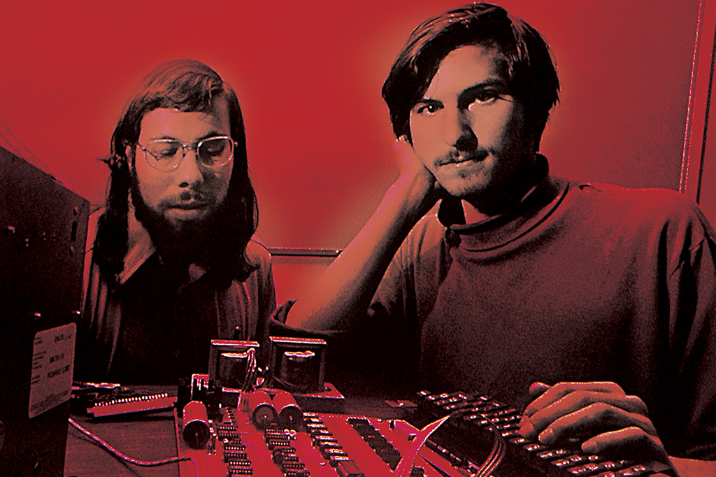 Jobs ao lado de Steve Wozniak, amigo e sócio