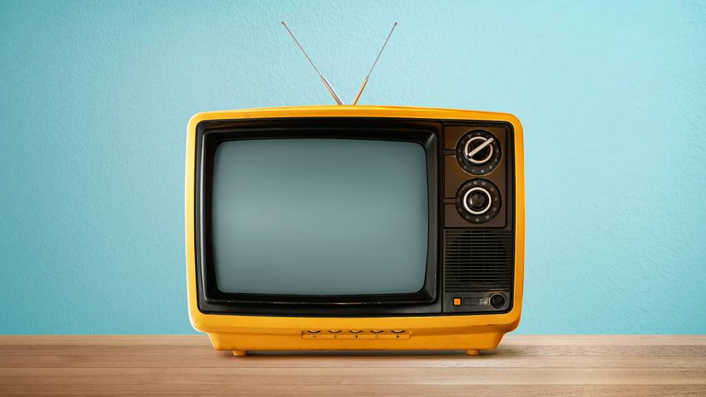 Como se consegue a concessão para operar um canal de TV no Brasil? | Super