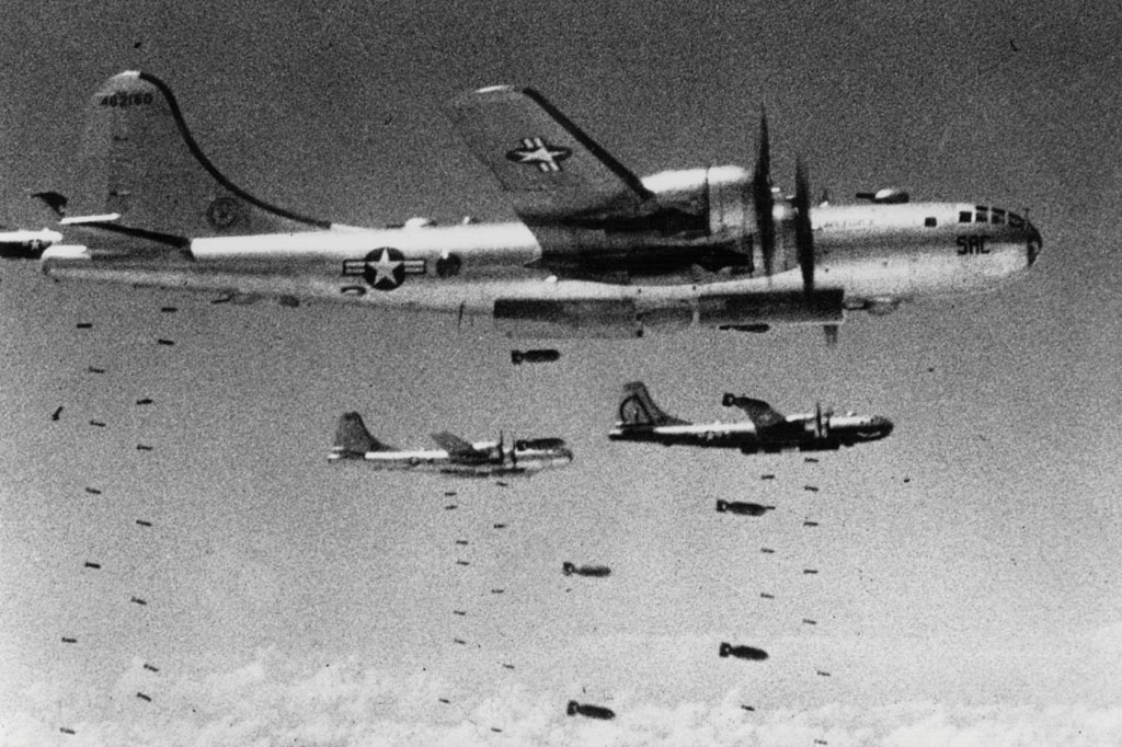 SI_Avião_Saga_Guerra_1 <strong>A herança tecnológica de aeronaves como os bombardeiros B-29, da Boeing, está presente nos aviões de passageiros modernos.</strong>