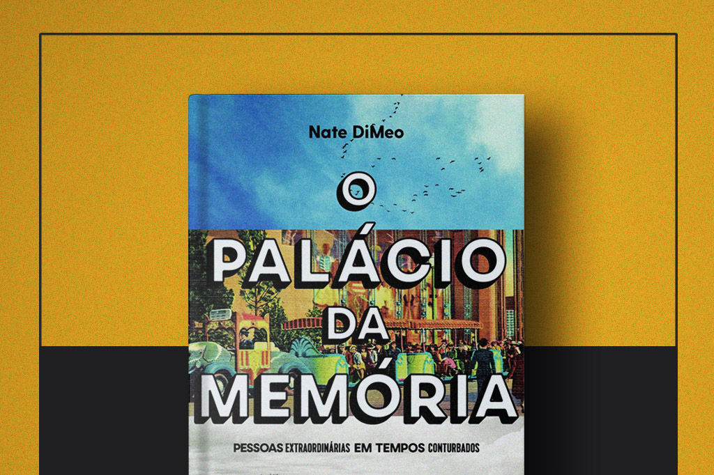 Capa do livro "O Palácio da Memória" no centro da imagem.
