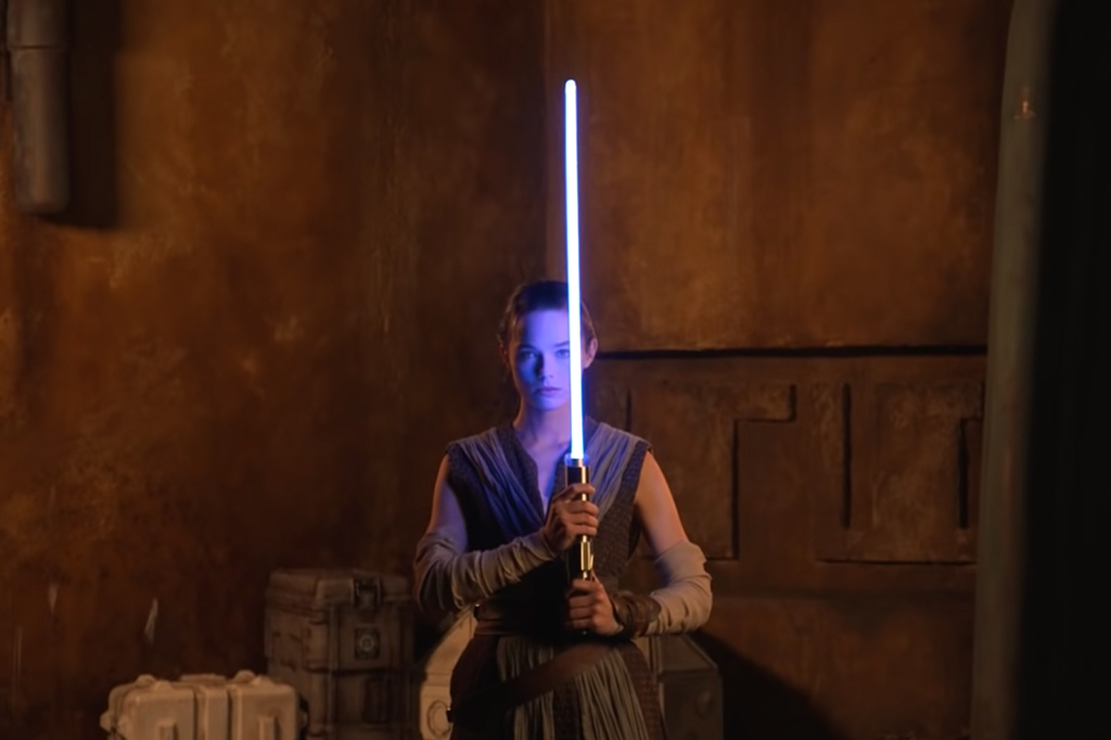 Star Wars Day: Disney revela sabre de luz extremamente realista. Assista
