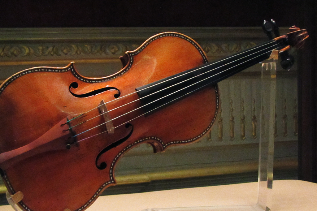 Violino Stradivarius no Palácio Real de Madrid.