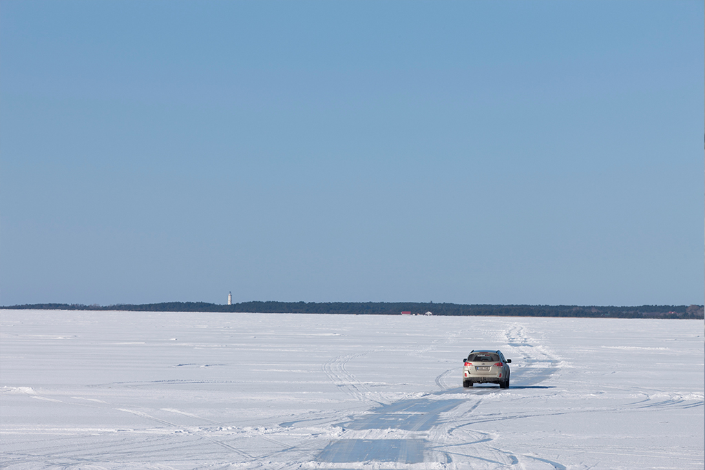 estrada de gelo na Estônia