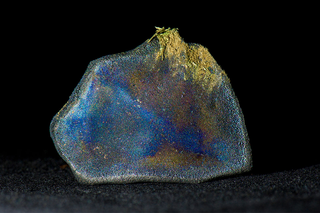Meteorito colorido encontrado em Águas Zarcas.