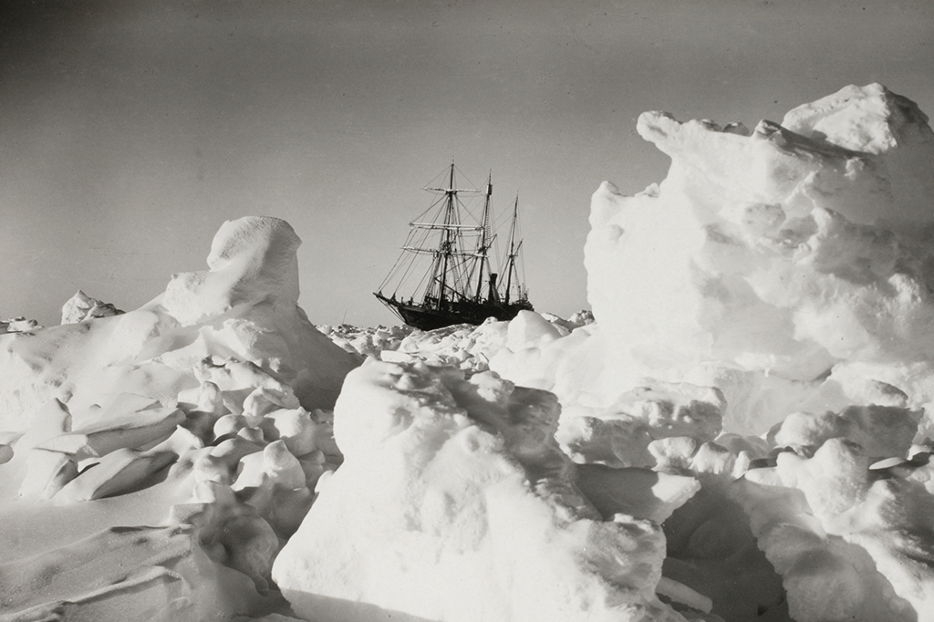 Endurance, navio do explorador Ernest Shackleton, é encontrado na Antártida depois de 107 anos