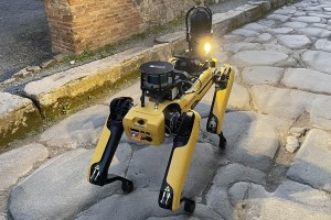Cão robô vai andar pelas ruínas de Pompéia para identificar problemas de segurança