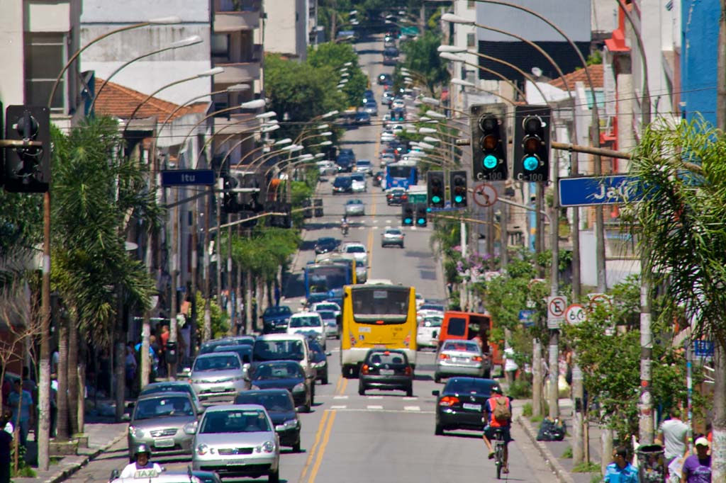 Fotografia da Rua Augusta, São Paulo.