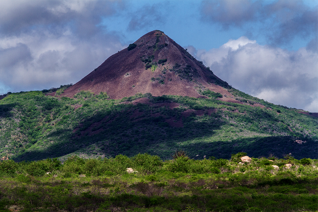 Vulcão Cabuji.