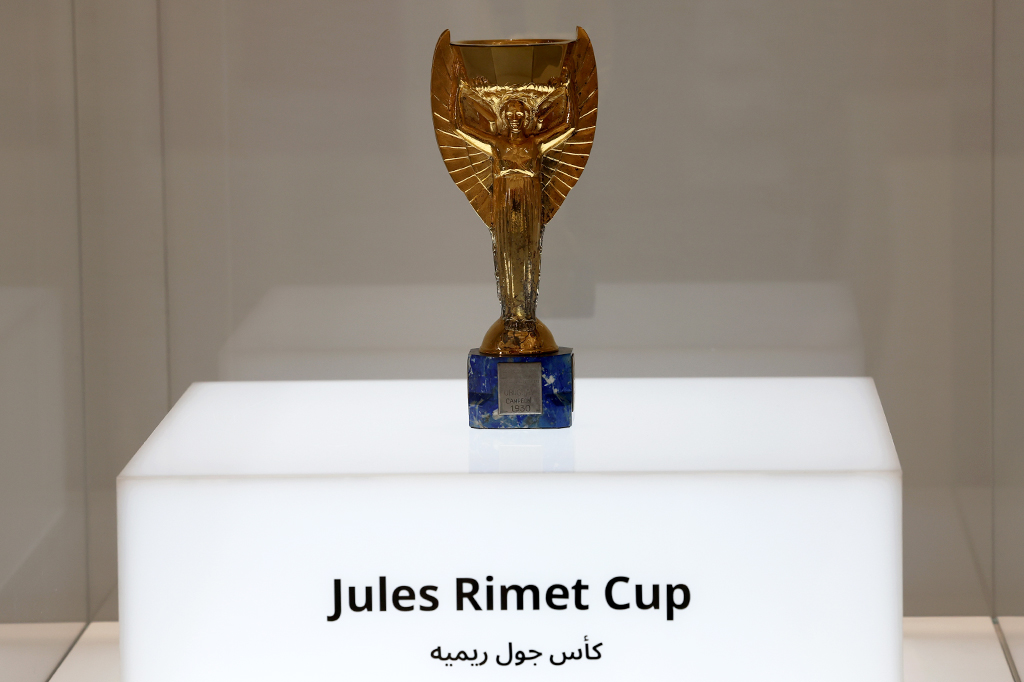 Foto do troféu Jules Rimet.