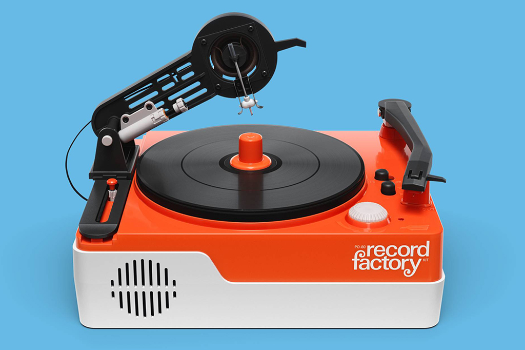 O gravador de vinil da The Record Factory, PO-80.