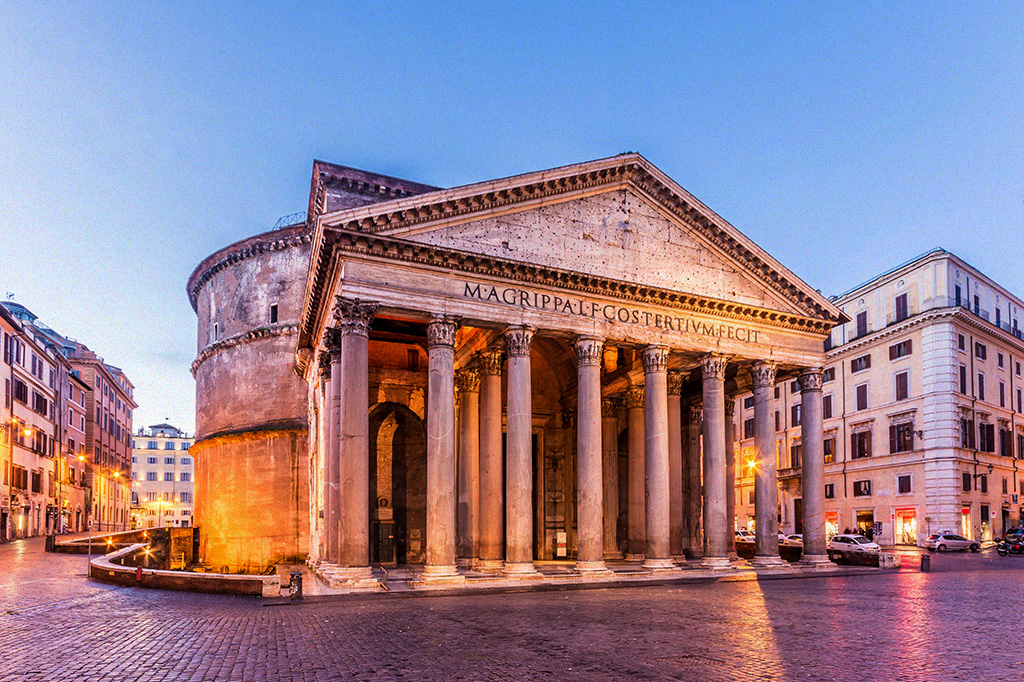 Foto do Panteão, em Roma.