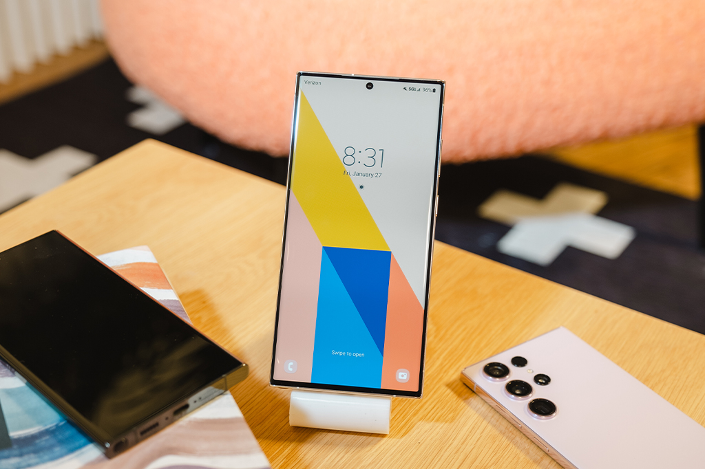 Galaxy S23 permite clonar a voz do dono, usando IA, para responder ligações