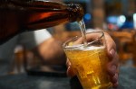 A doença em que seu intestino vira uma cervejaria – e te deixa bêbado