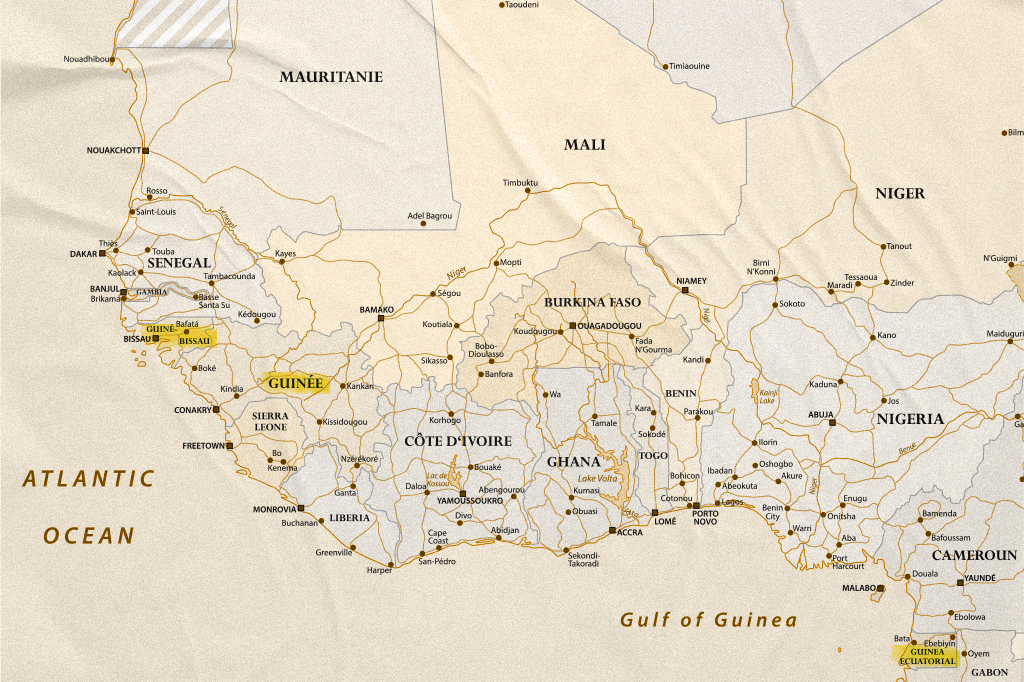 Mapa detalhado da África, com foco na região da costa onde aparece o Golfo da Guiné. Há destaque nas localizações da Guiné Bissau, Guiné e Guiné Equatorial.
