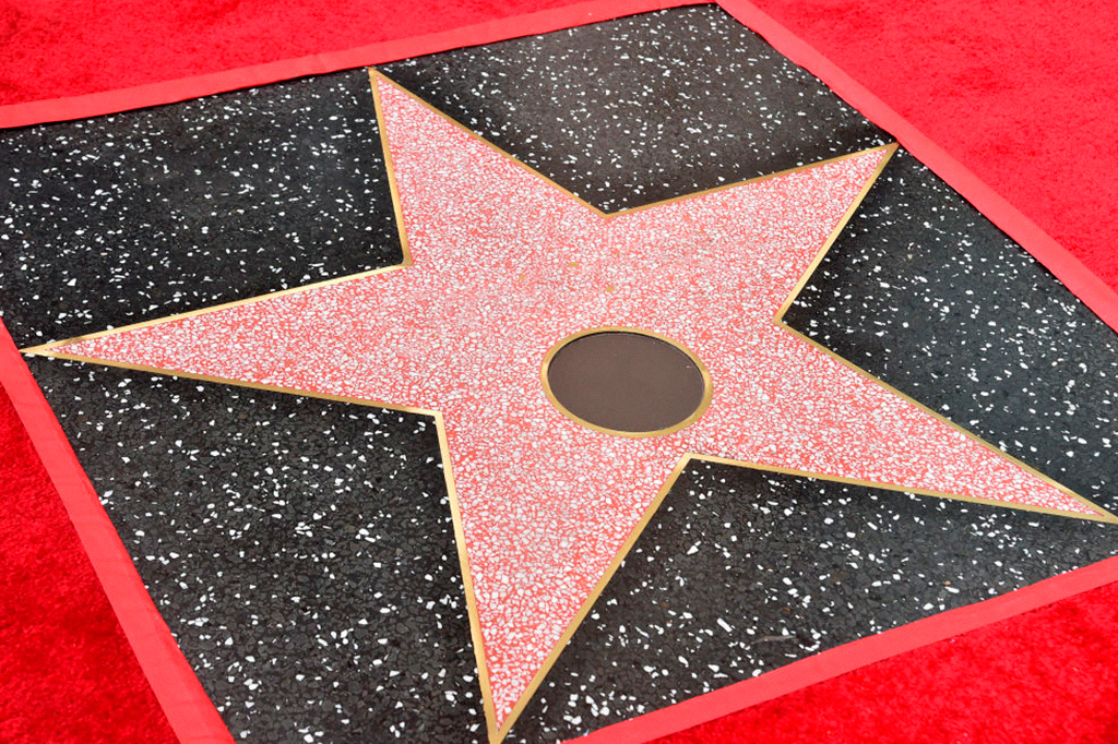 Estrela na Calçada da Fama de Hollywood.
