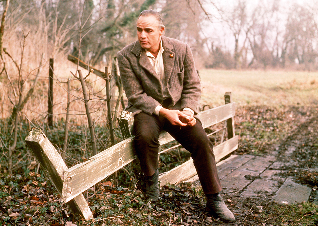 Marlon Brando foi o primeiro ator a ganhar um salário milionário