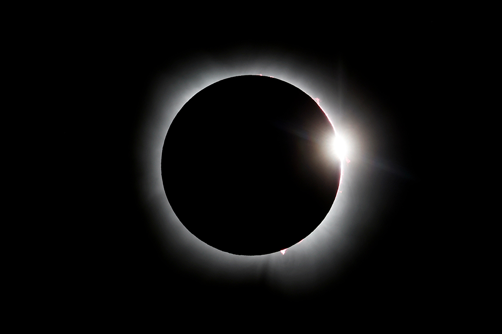 Eclipse solar total.