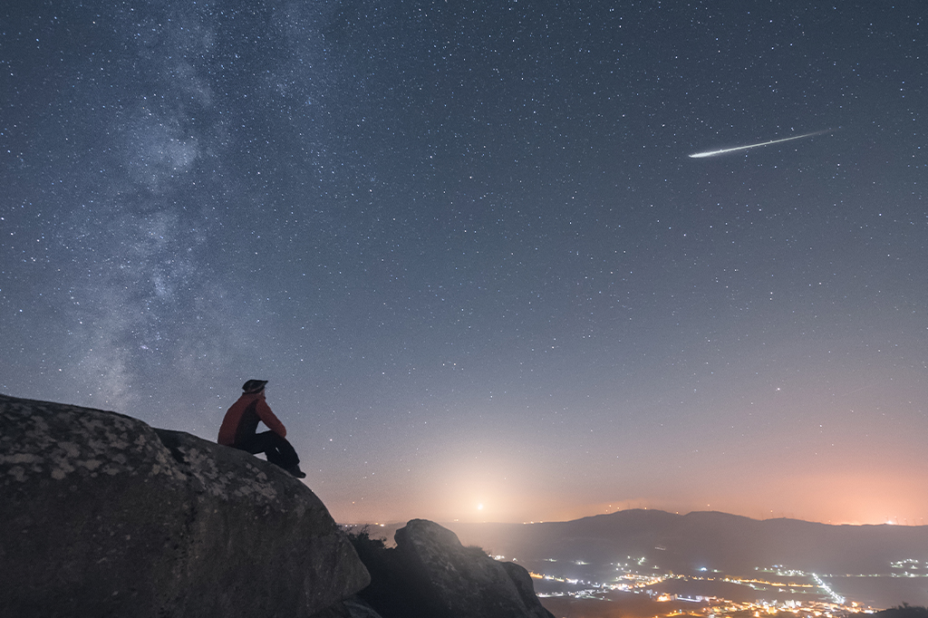 Novembro terá superlua e chuva de meteoros; veja os dias e horários