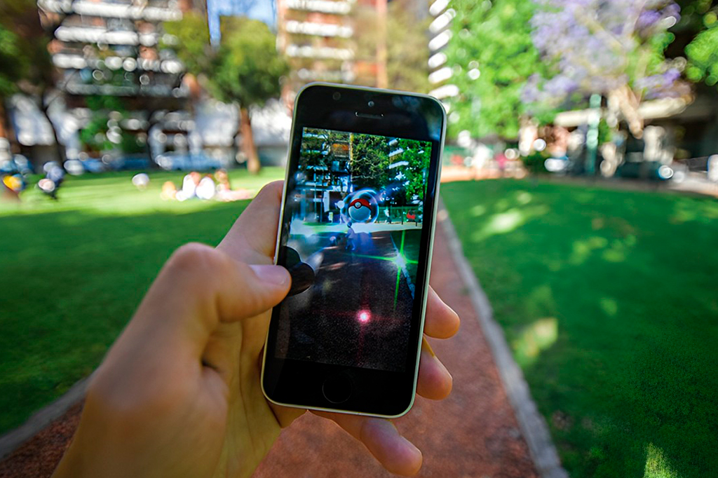 Sem saber, usuários de Pokémon GO treinaram uma IA para andar pelas ruas
