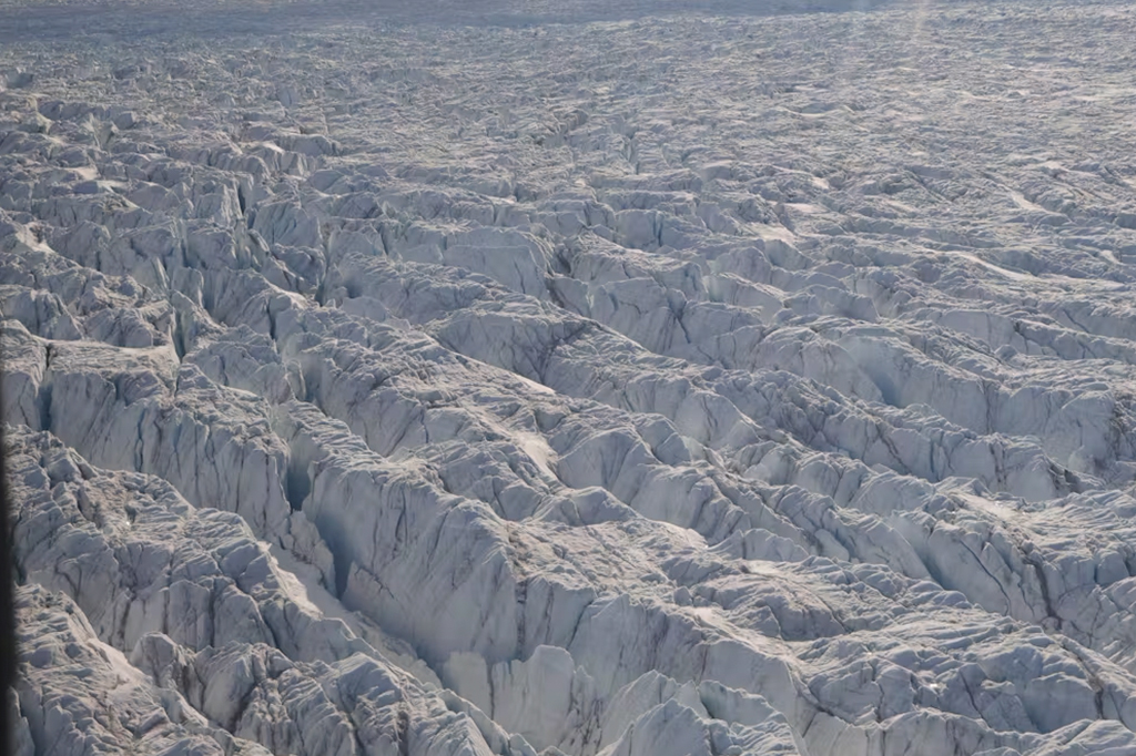 0802-Greenland-layout_site1 Imagens das rachaduras.