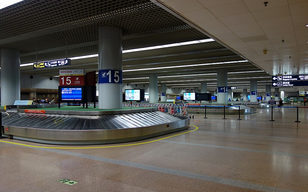 Esteiras de bagagem do aeroporto de Beijing.