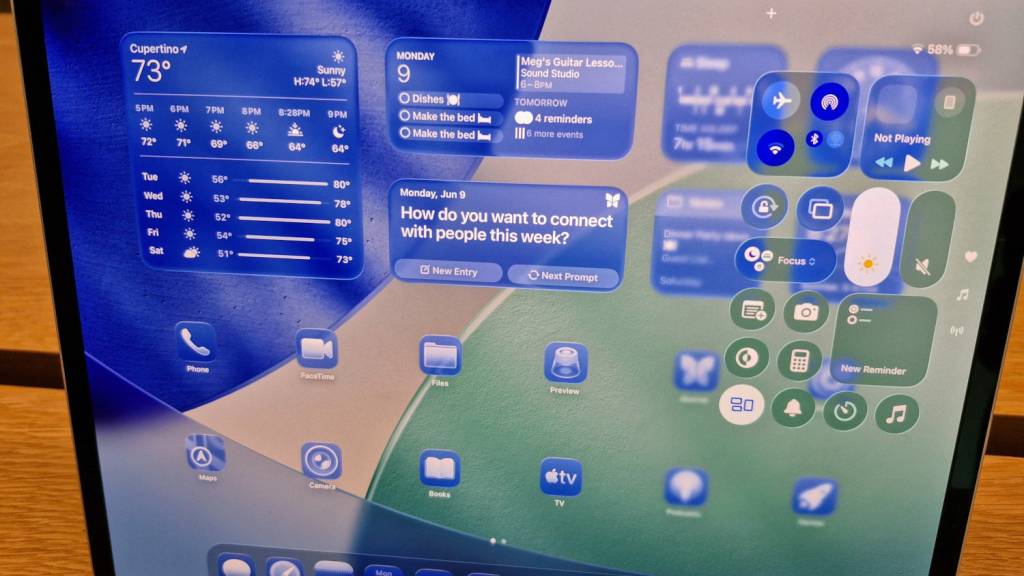 iOS 26 – iPadOS control center VA apple-ipados