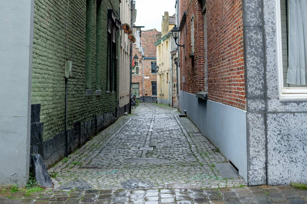 Qual é a rua mais curta do mundo?