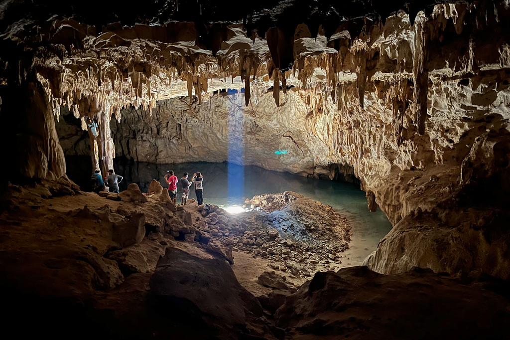 Estalagmites em caverna ajudam a explicar o colapso da civilização maia