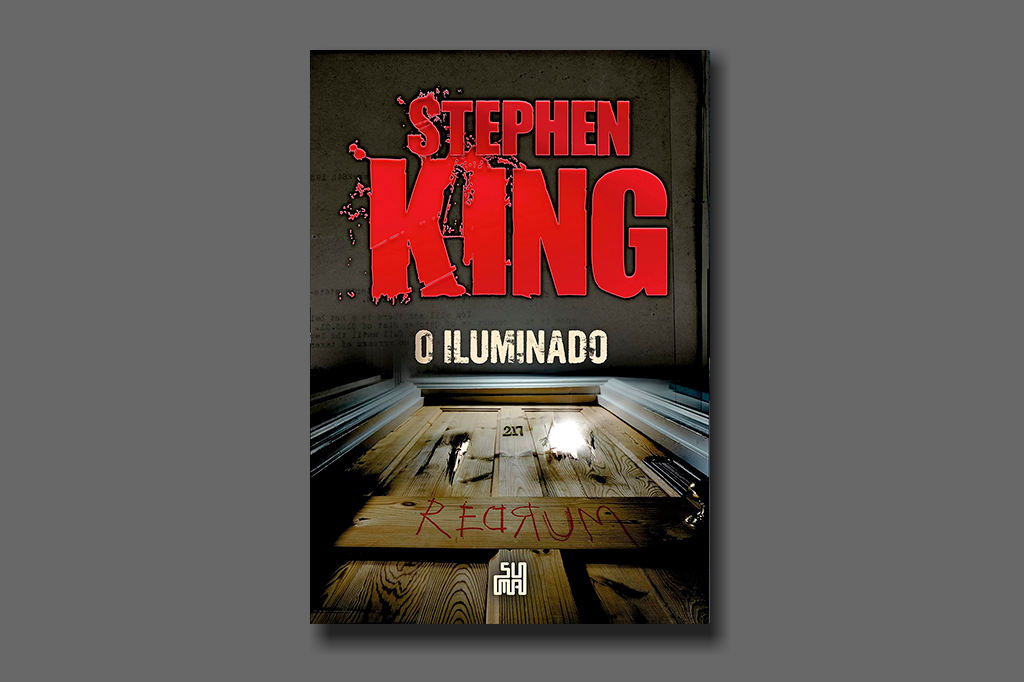 Imagem do O Iluminado, em um fundo cinza.