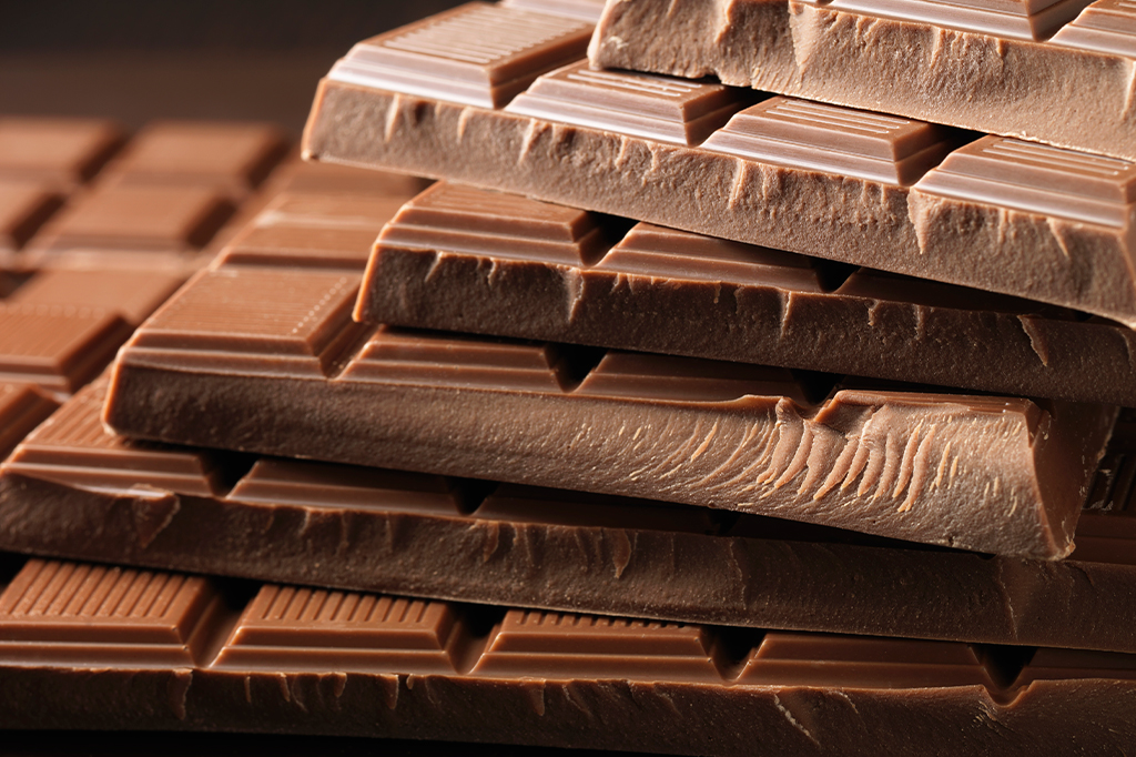 Fotografia de barras de chocolate.