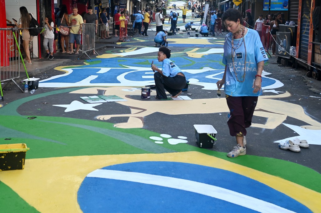 SI_488_Oráculo_Pintar_ruas_na_Copa_do_Mundo
