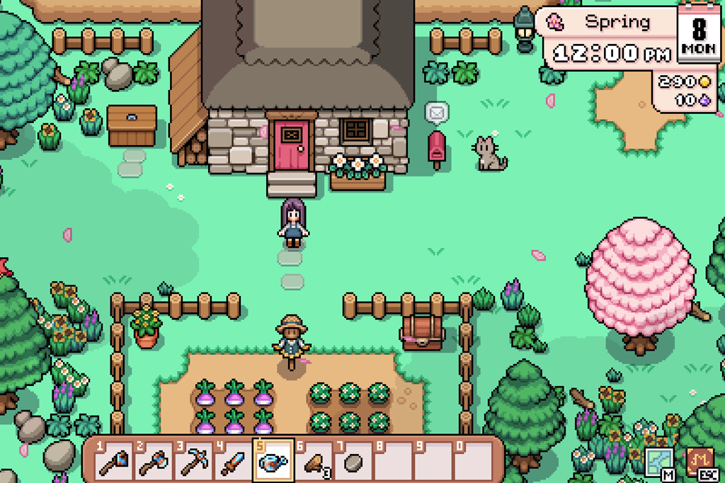 Cena de jogo pixelado com duas personagens em uma fazenda. Uma garota de cabelo roxo está em frente a uma casa de pedra com telhado de palha e porta rosa. Outra personagem com chapéu de palha cultiva rabanetes e repolhos. Há árvores, cercas de madeira, um gato cinza, uma caixa de correio e um baú. No topo, informações de jogo: Spring, 12:00 PM, 8 MON, dinheiro e energia.